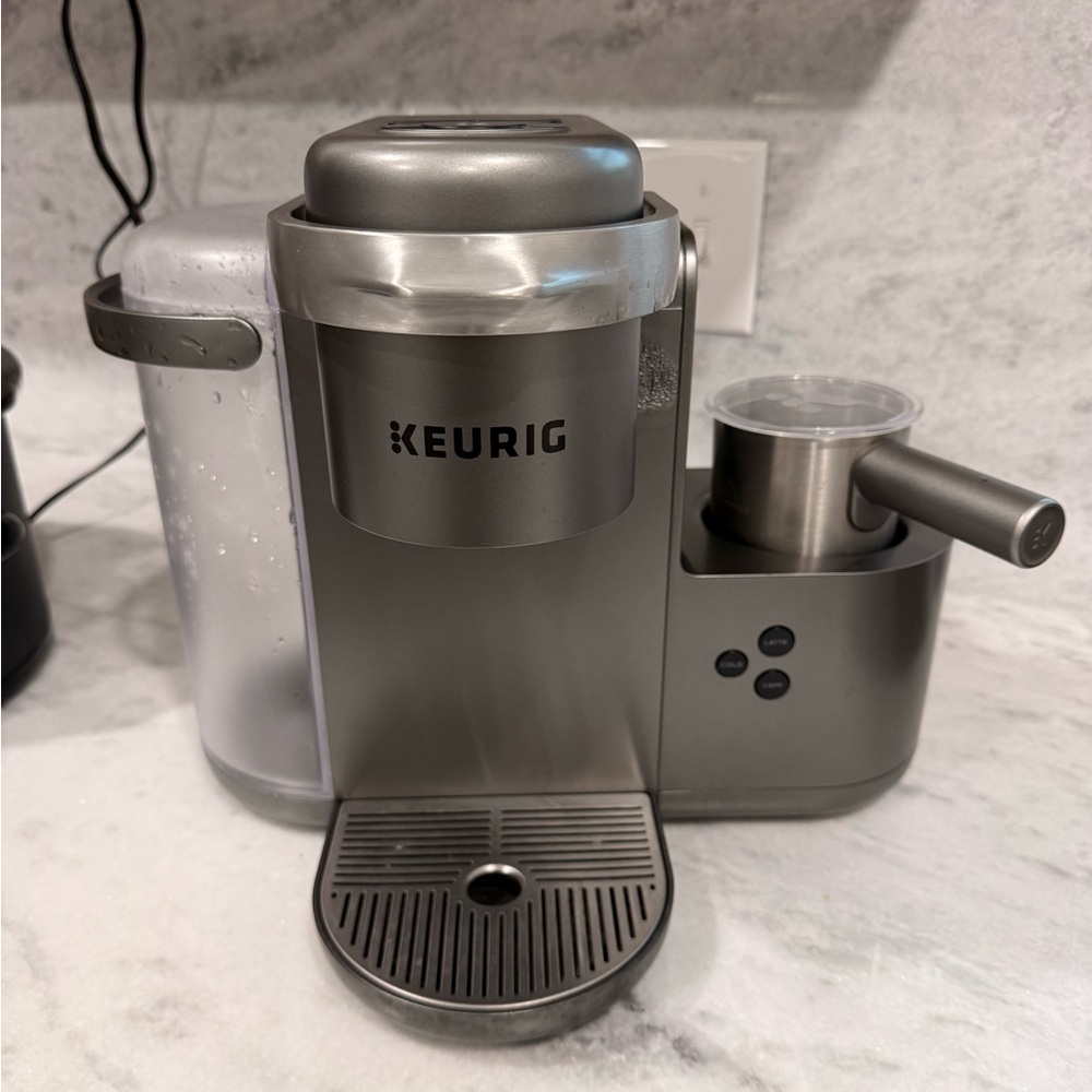 SOLD‼️Keurig K-Cafe used